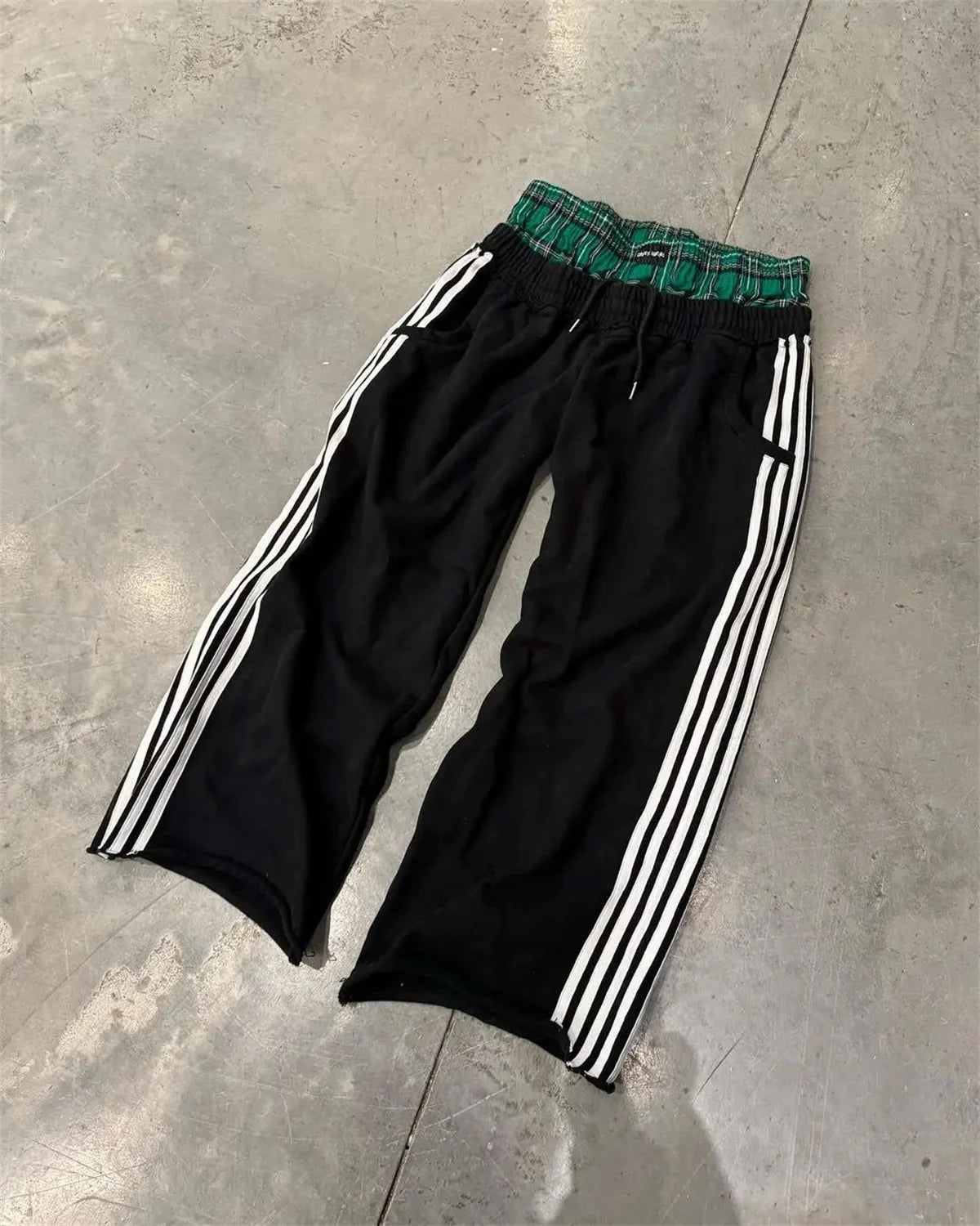  Loose Sweatpants